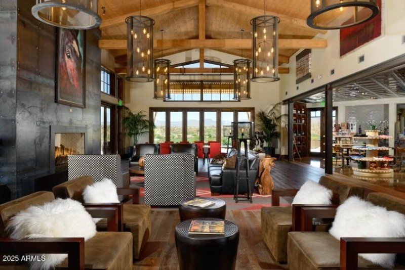 Wick Grand Living room IMG-6791