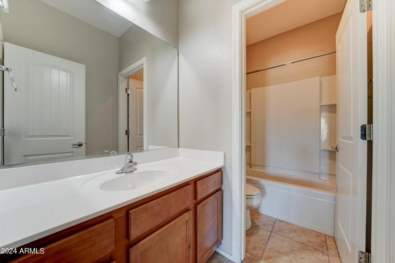 14771 n 177th ave -23