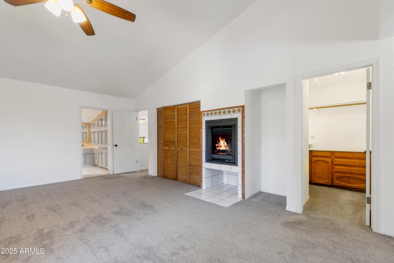 28-Family Room