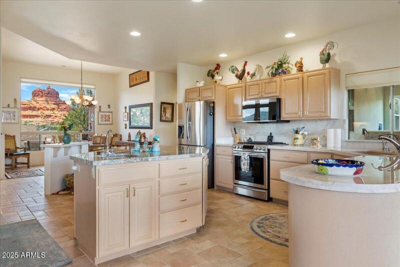10-Kitchen