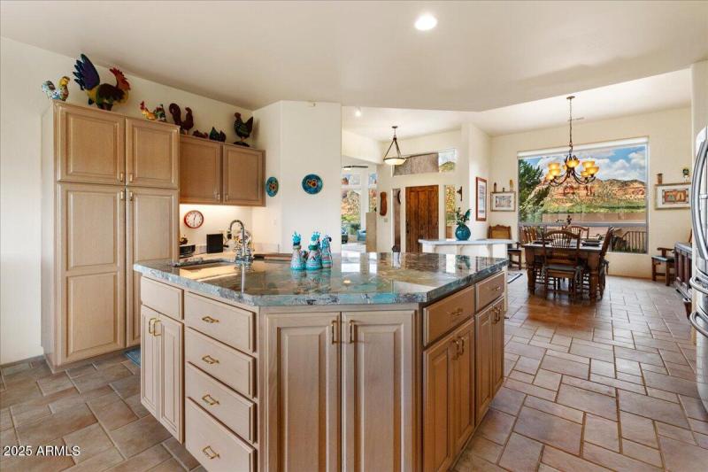 11-Kitchen