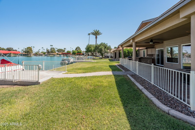 10116 W Bolivar Dr-11