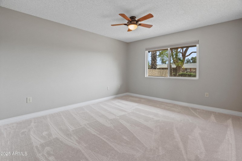 10116 W Bolivar Dr-24