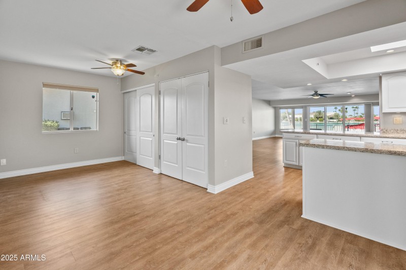 10116 W Bolivar Dr-38