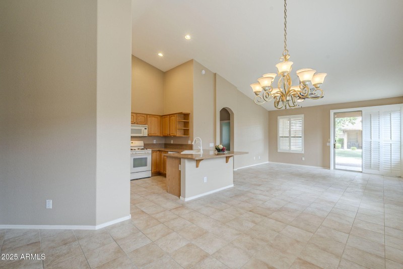 10-web-or-mls-Champagne-10