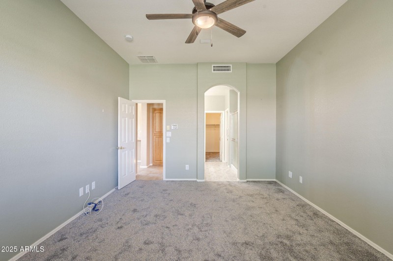 39-web-or-mls-Champagne-39