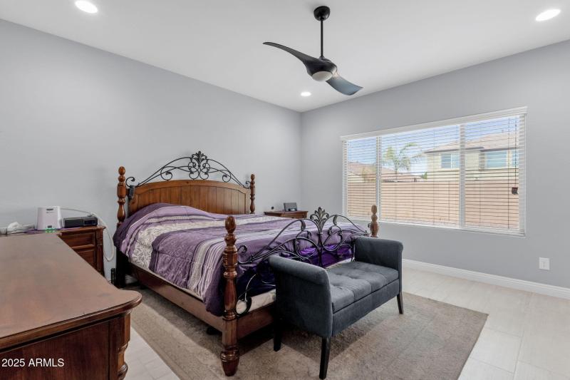 26-web-or-mls-10830-e-topaz-ave