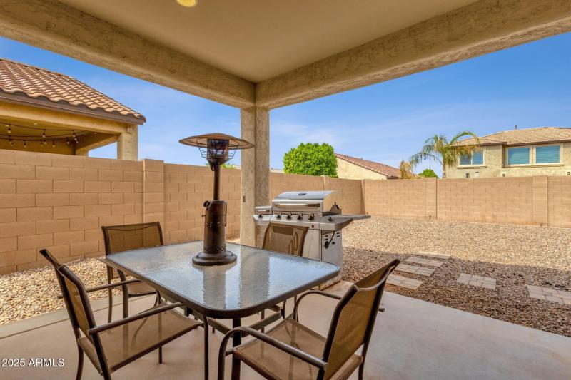 30-web-or-mls-10830-e-topaz-ave