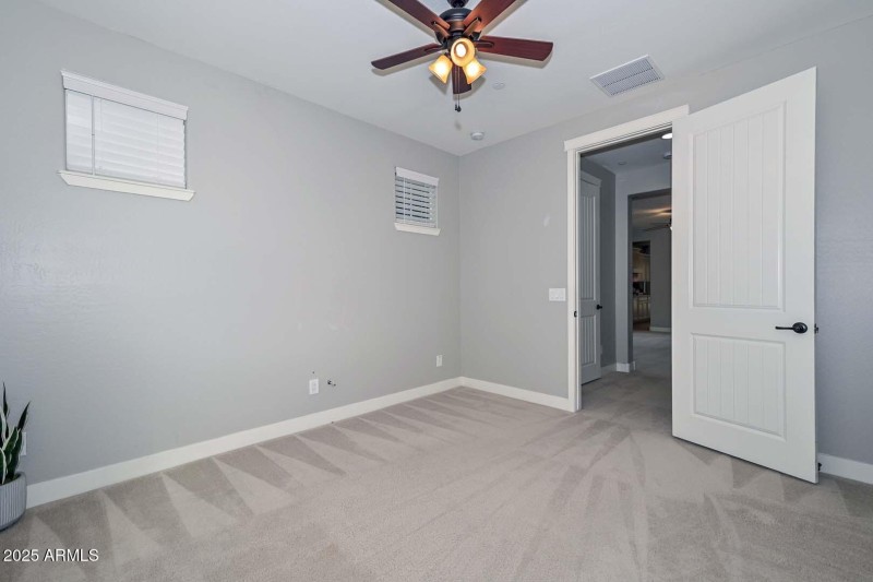 4th Bedroom2