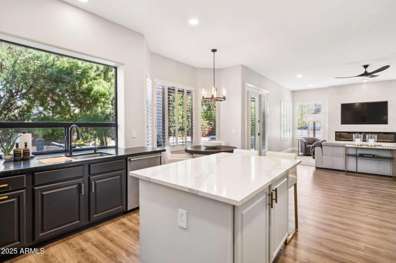 21-web-or-mls-6414-e-monte-cristo-ave