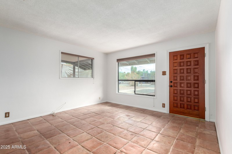 09 - Orangewood