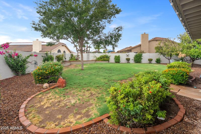 8623 W Escuda Dr-45
