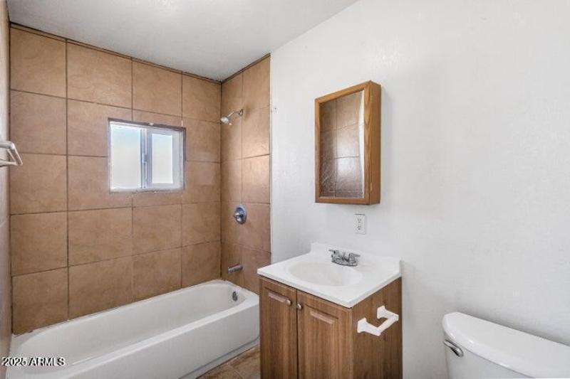 414 1/2 W 9th ST, Casa Grande