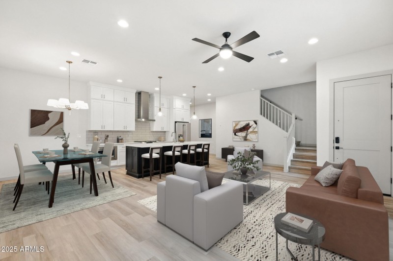 128 W Willo Court