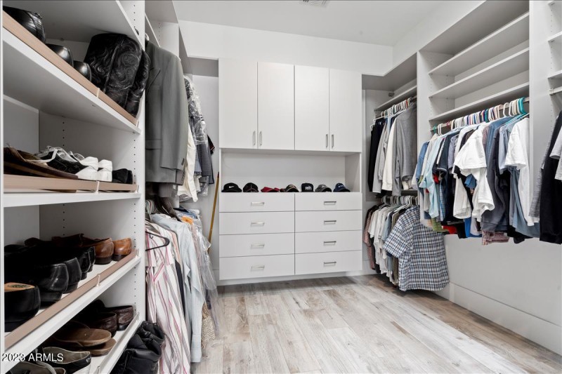 a 76 his closet