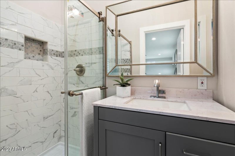 a 76 4bath