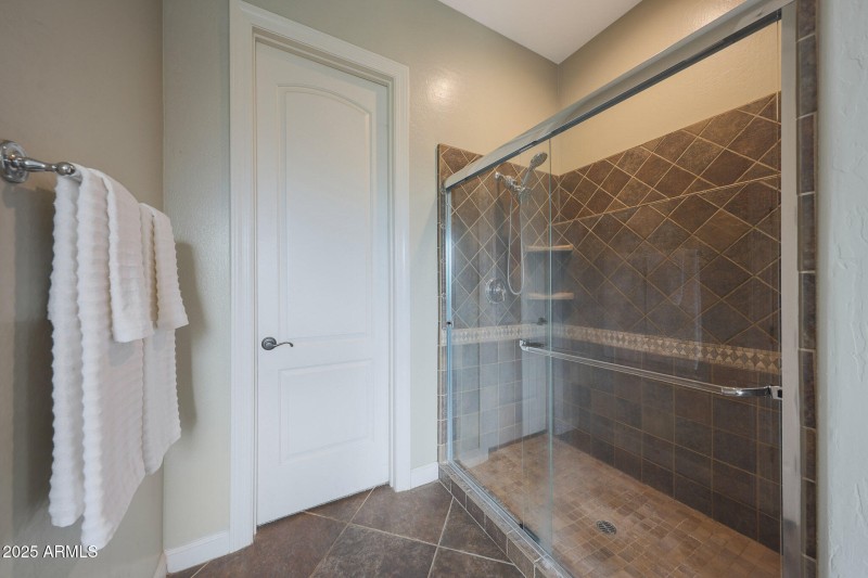 Walk in shower