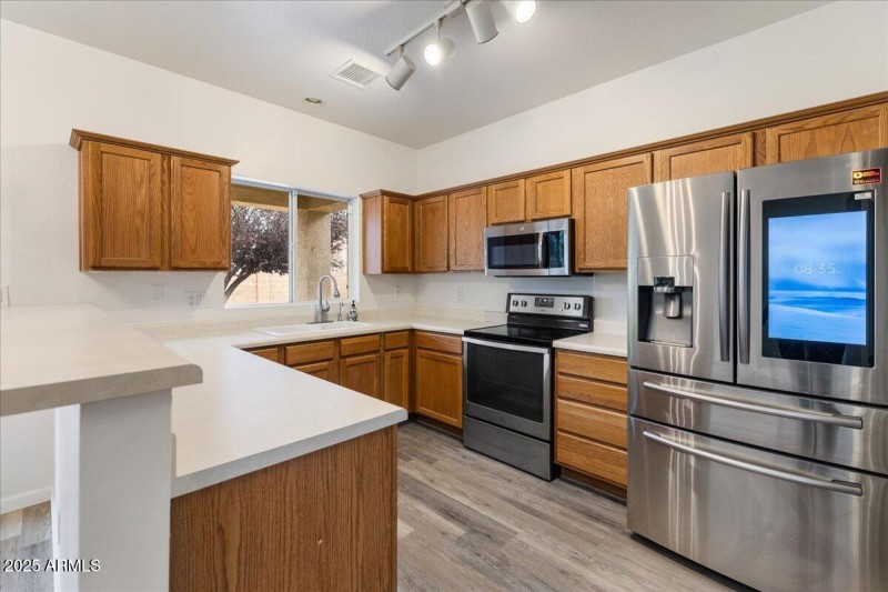 13-Kitchen