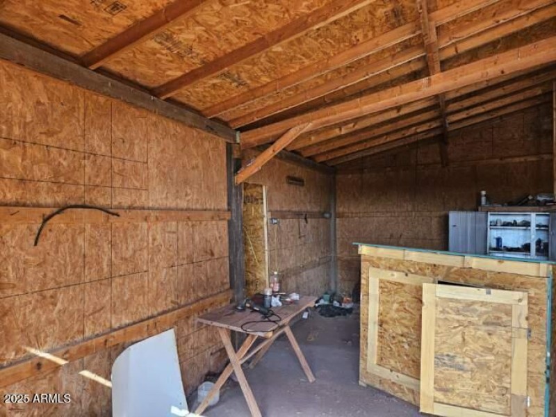 Resized_20250404_090926