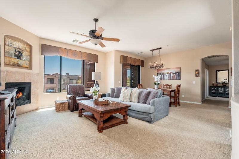 19550 N Grayhawk Dr UNIT 2063 - 004