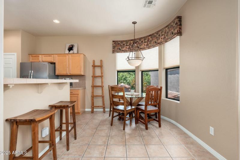 19550 N Grayhawk Dr UNIT 2063 - 011