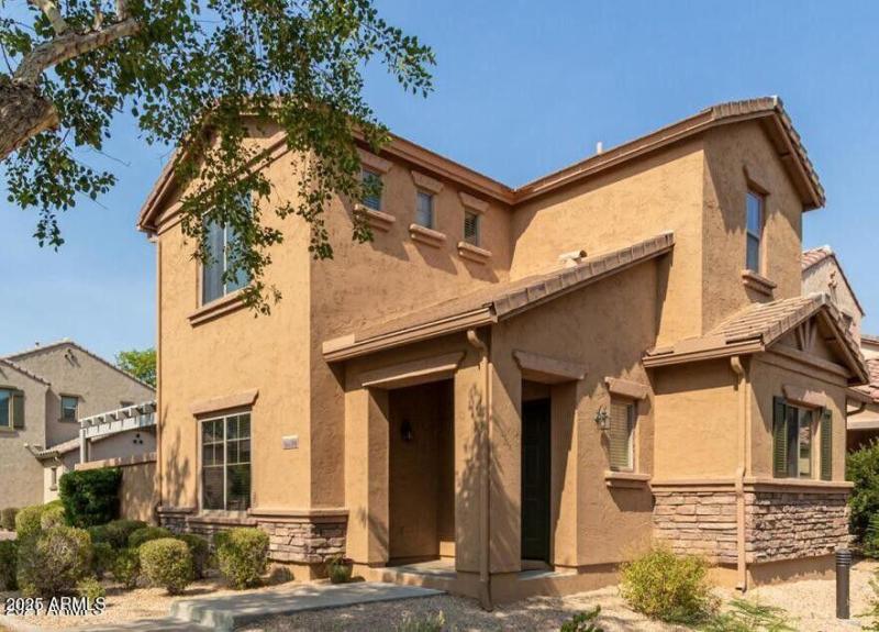 3639 W Thalia Ct - Front Elevation - for