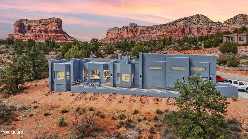 Patio area completely walled in!
