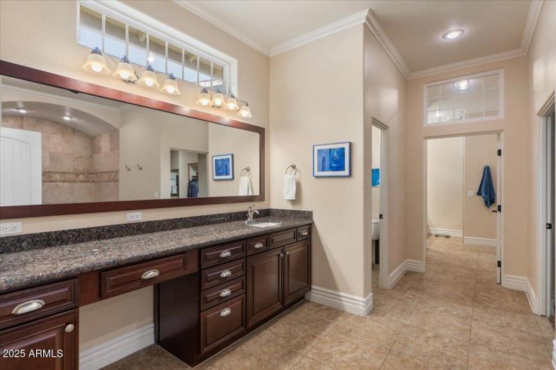 030-Primary bathroom