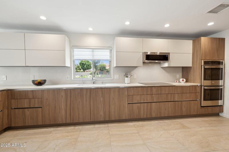 26-web-or-mls-7339-e-keim-dr