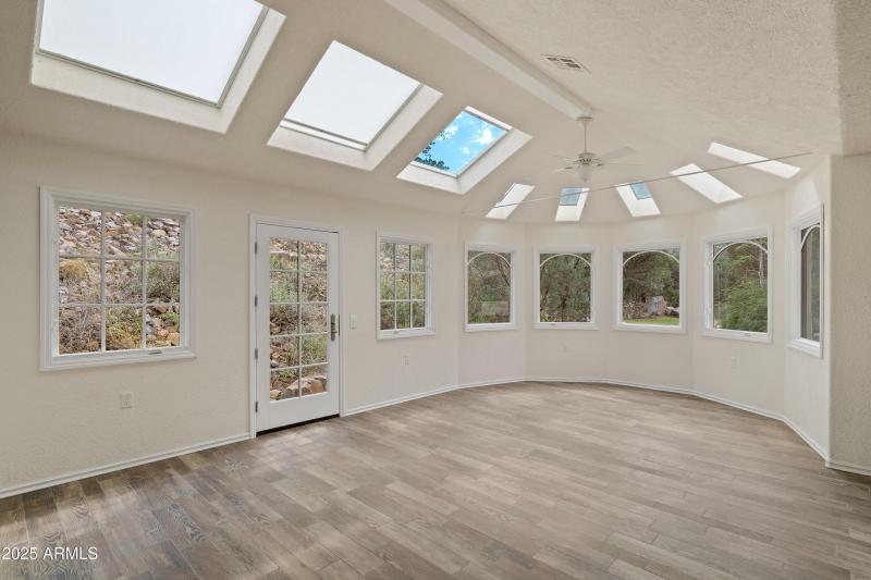 2 Interiors-10