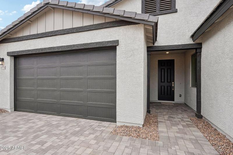 7-web-or-mls-W Brown St-S1909-007