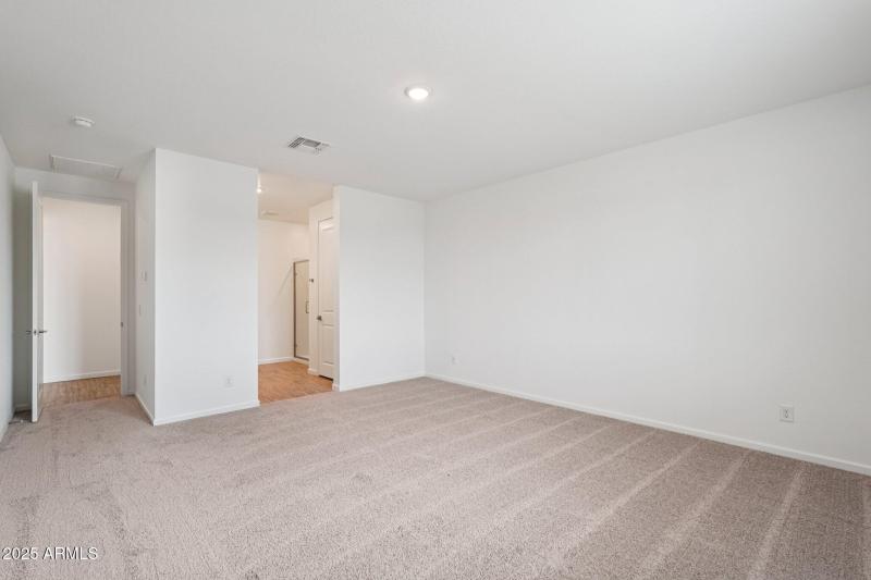 35-web-or-mls-W Brown St-S1909-035