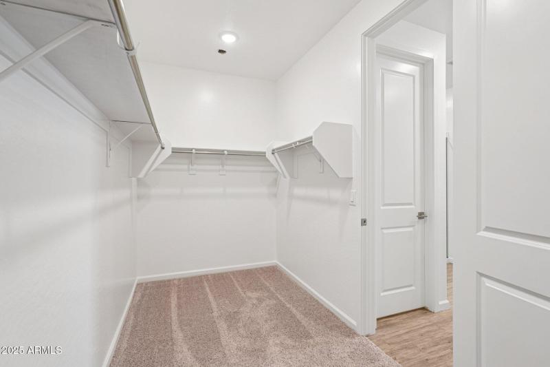 38-web-or-mls-W Brown St-S1909-038