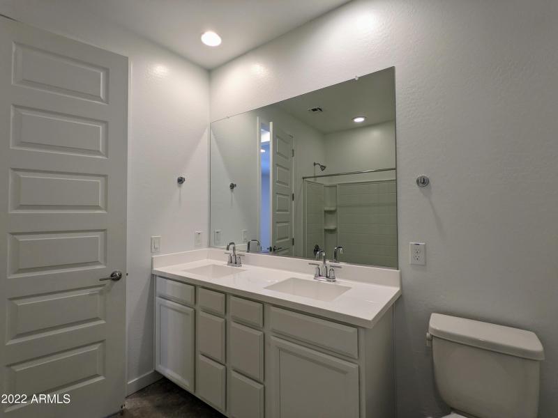 16846 W LAS PALMARITAS DR