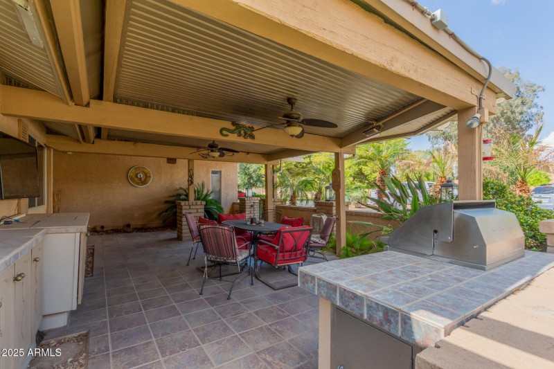 08 - Leisure World 624