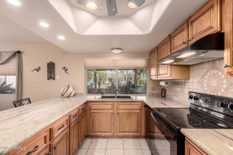 24 - Leisure World 624
