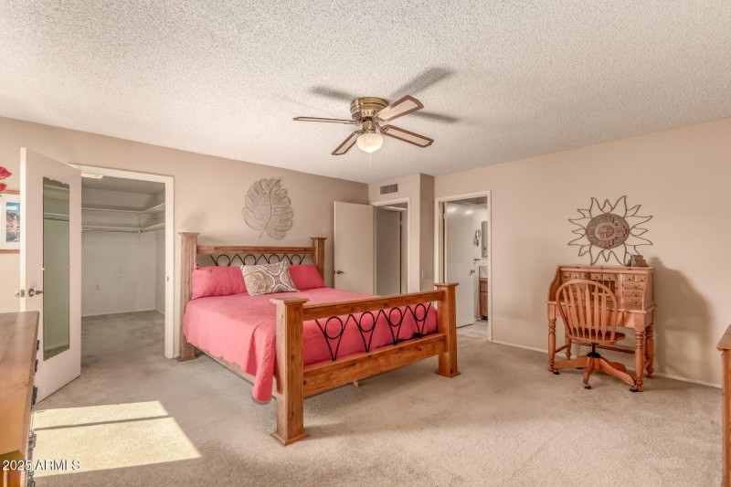 25 - Leisure World 624