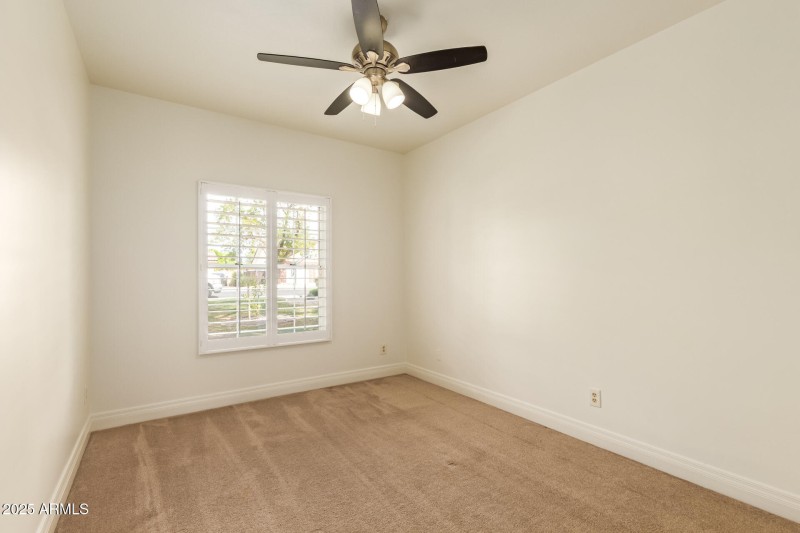 37 - Laurel