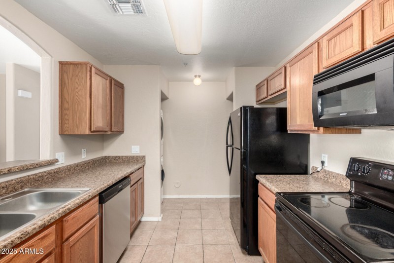 Kitchen + Laundry