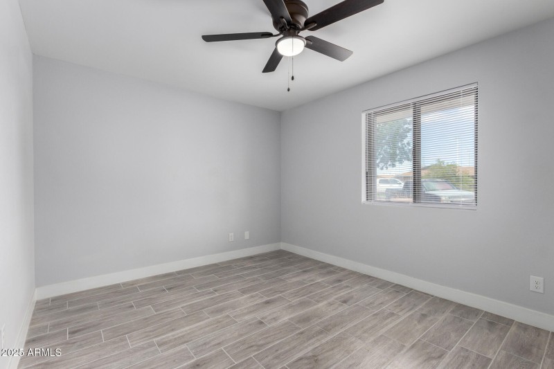 Main house guest bedroom