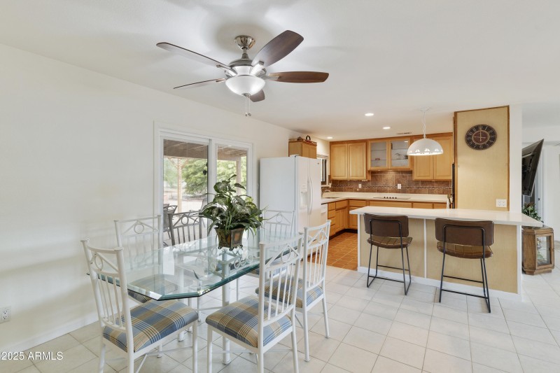 Dining/Kitchen Area