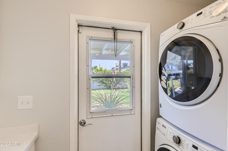 22 Laundry Room