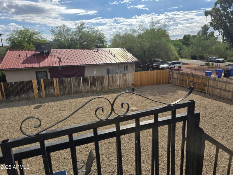 2nd Flr View Courtyard