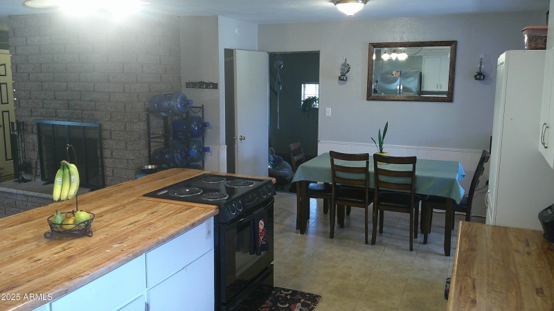 Kitchen-Dining