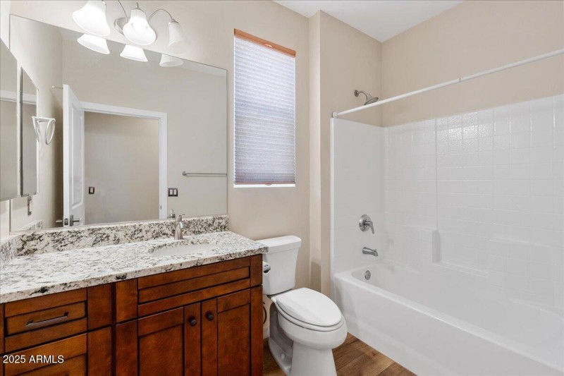06-Bathroom