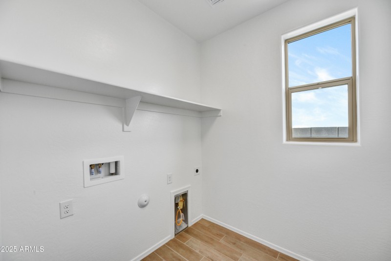 05-Laundry Room