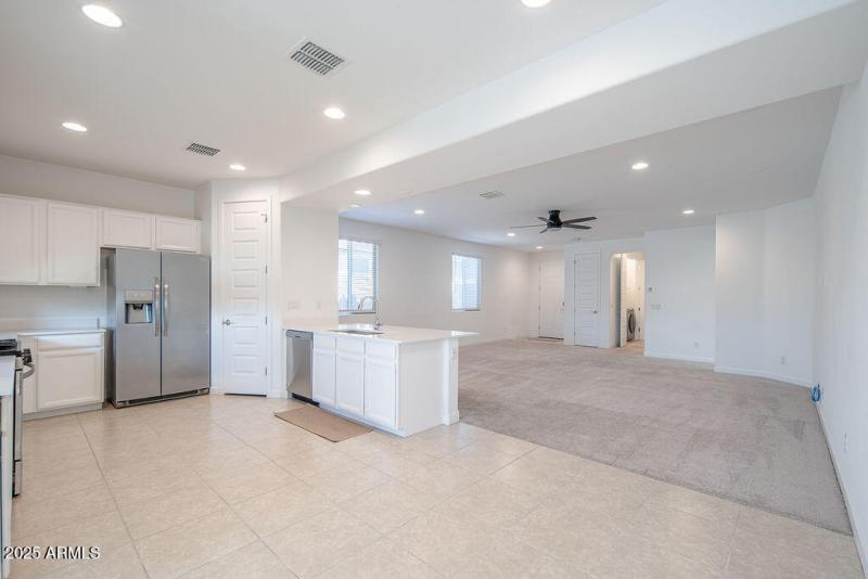 20250918_3740-S-65th-Ave_05