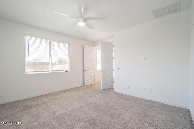 20250918_3740-S-65th-Ave_08