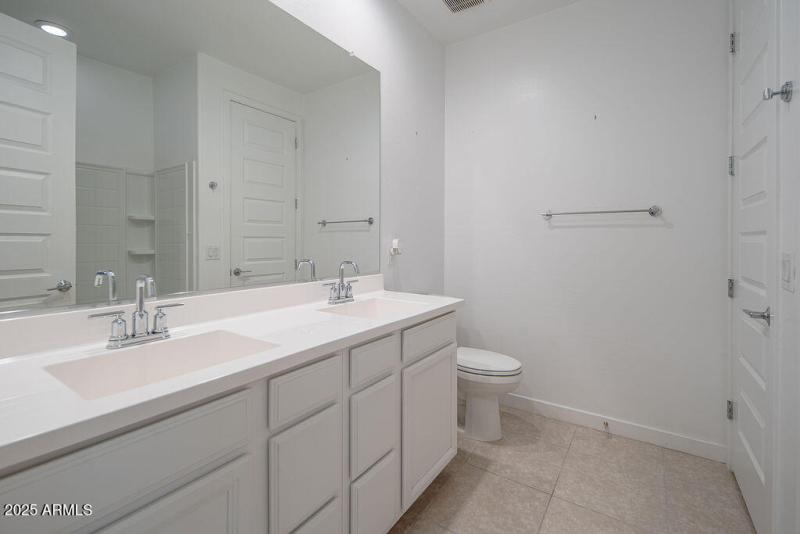 20250918_3740-S-65th-Ave_13