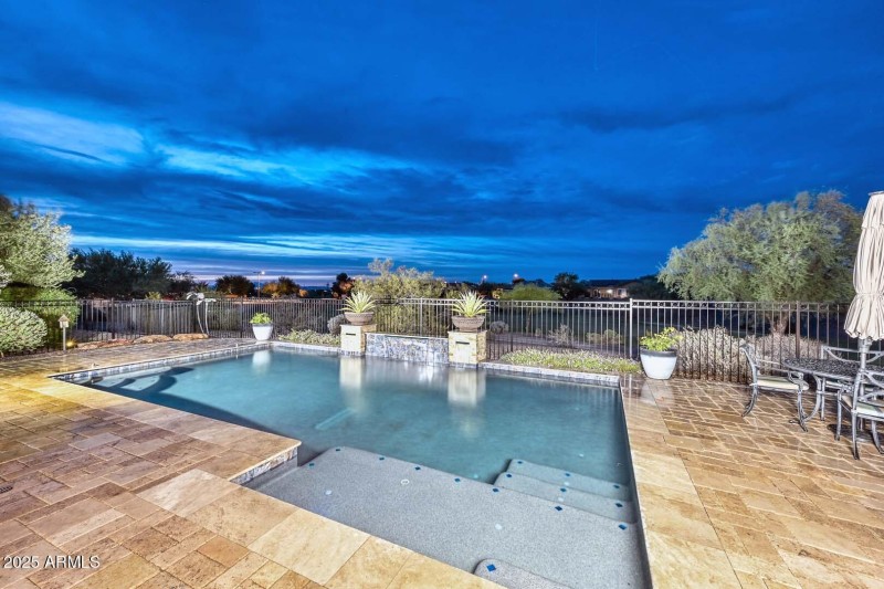 27162 W Behrend DR, Buckeye, AZ 85396